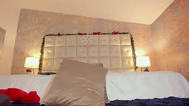 Maxim-Walker live sex cam