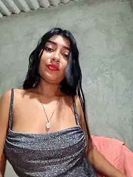 Sweed-virgin-pussy live sex cam
