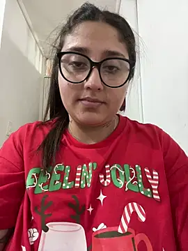 croftsmila live sex cam