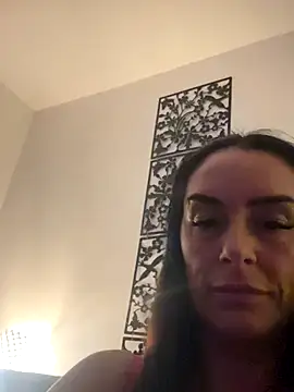 Islaymae_gilf's cam snapshot