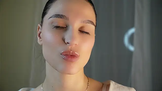 TyraEspina's cam snapshot