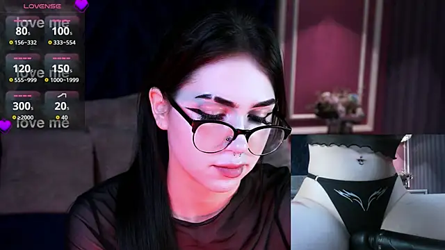 FetishForCassie's cam snapshot