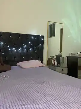 AuroraFiore live sex cam