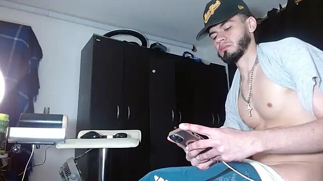 -Dark6leal9-'s cam snapshot