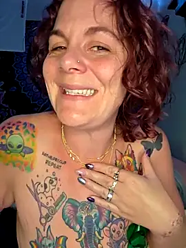 thatonespicychick live sex cam