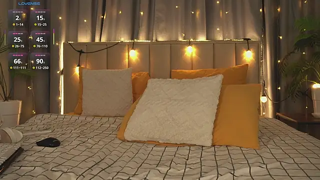 juli_hox's cam snapshot