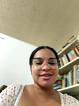 Lucy_wilson5 live sex cam