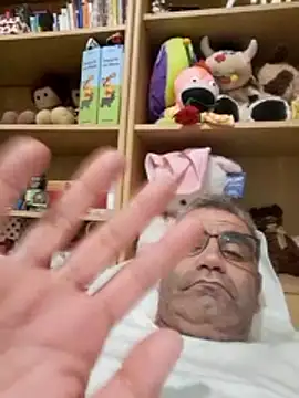 delfi6's cam snapshot