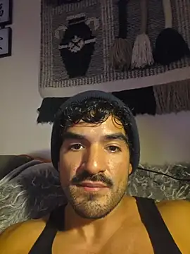 piggylatino's cam snapshot