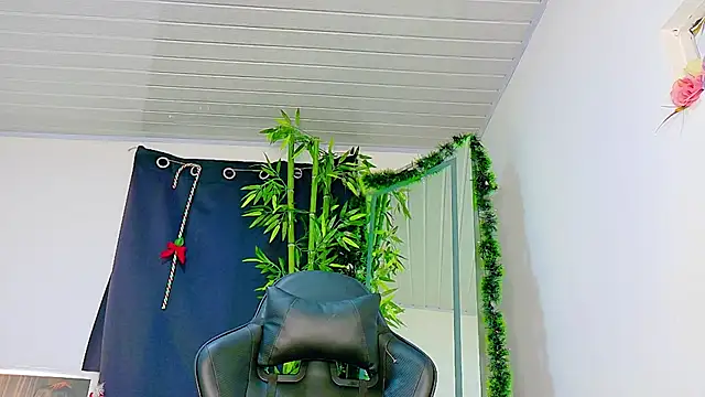 scarlet-jonesx live sex cam