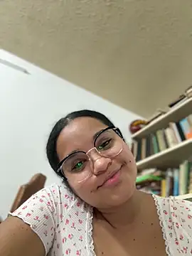 Lucy_wilson5's cam snapshot