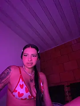 Hilary_pinkk live sex cam