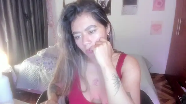 StephaniFox's cam snapshot