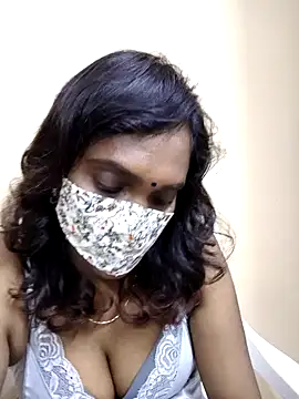 Queen-dhivya's cam snapshot