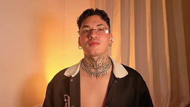 AlecBanne live sex cam