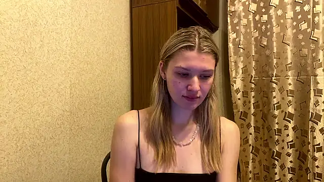 SkyeDavis's cam snapshot