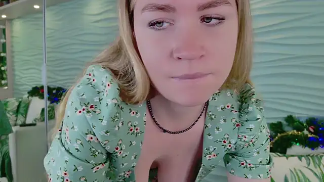 BigTitsLady-'s cam snapshot