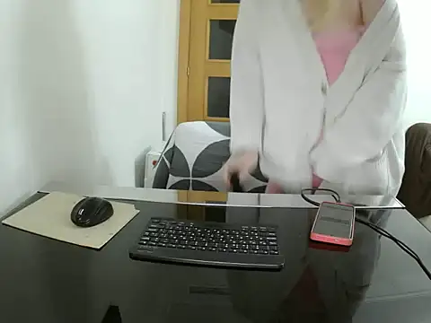 Adelyxveex's cam snapshot