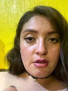 yahairamartinez1530's cam snapshot