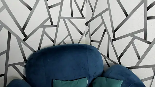 ElizabethHarpper's cam snapshot