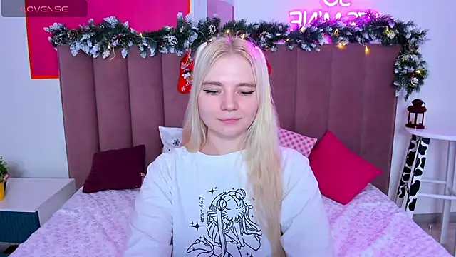 RuthBryant's cam snapshot