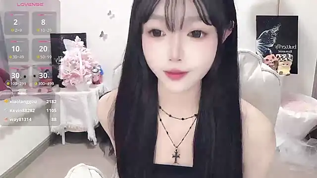 -EEBABY live sex cam