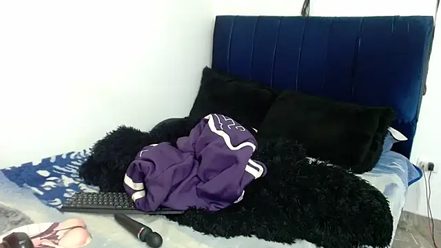 KratosAfroditacs live sex cam