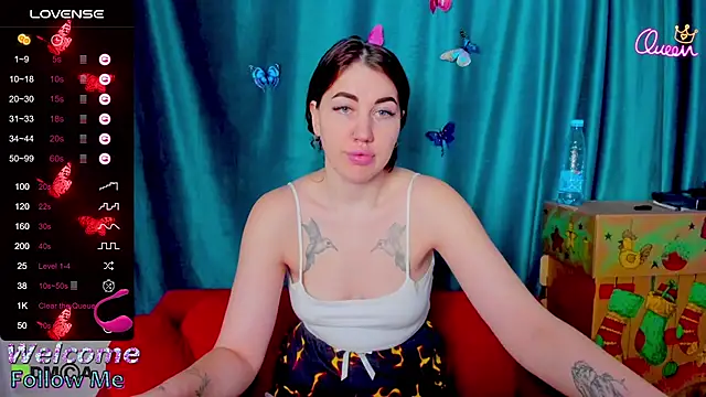 LillyRayRay's cam snapshot