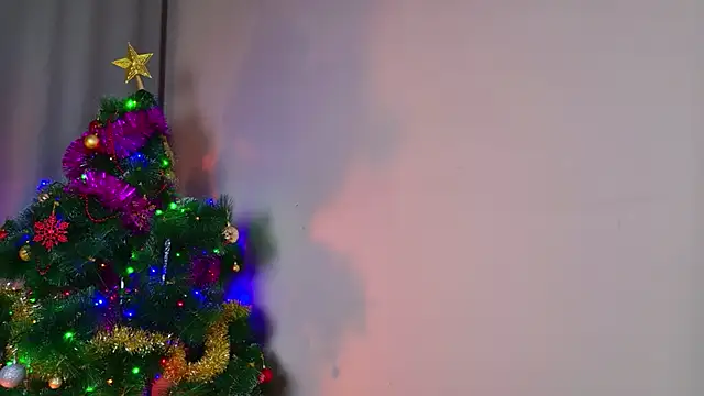 love_me__tonight_'s cam snapshot