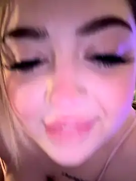 KellyMoors's cam snapshot