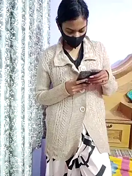 Student12th's cam snapshot