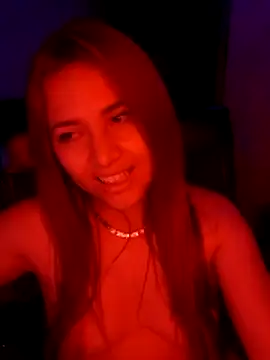 AlannadeLuna's cam snapshot