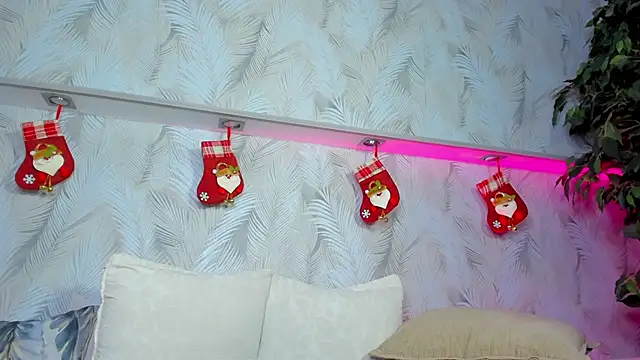 Erika_Carpenter's cam snapshot