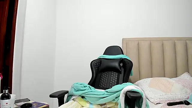 Chloemiller89's cam snapshot