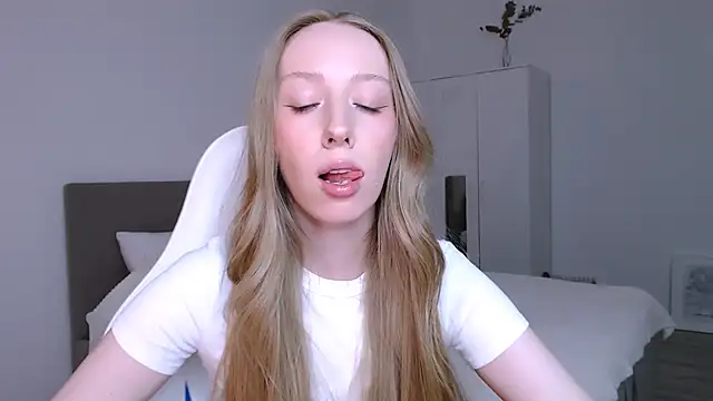 Luna_insniity live sex cam