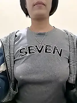 love_sexy090's cam snapshot