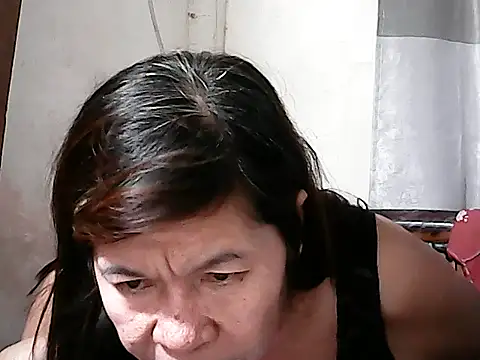 Hottestsexxy_Elynnn's cam snapshot