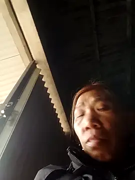 bella-la's cam snapshot