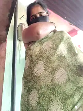 Rajni__Rani's cam snapshot