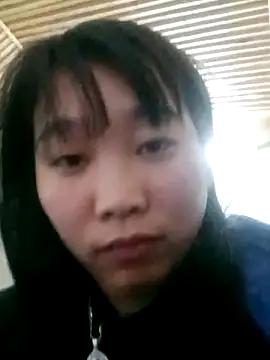 Lynnlyy9x's cam snapshot