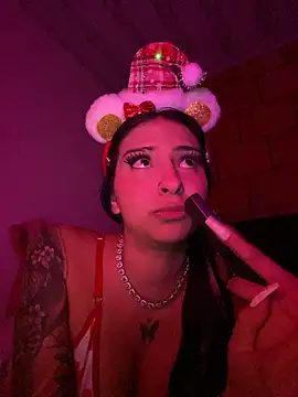 Hilary_pinkk live sex cam