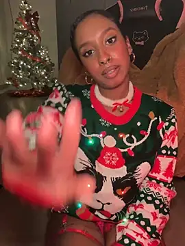 Your_Paris's cam snapshot