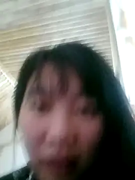 Lynnlyy9x's cam snapshot