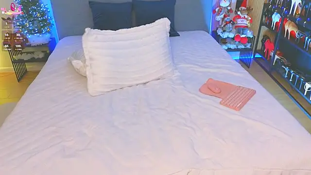 Kira_from_UA live sex cam