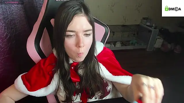 Crazy_forest_fairy's cam snapshot