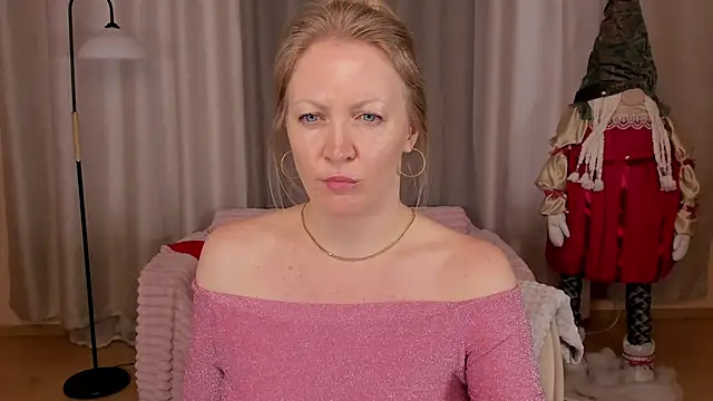 sugamomy live sex cam