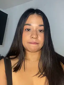 Aitana98_ live sex cam