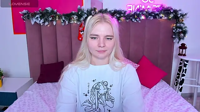 RuthBryant's cam snapshot