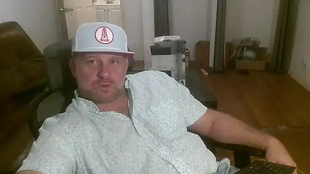 poundyouout69's cam snapshot