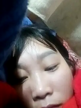 Lynnlyy9x's cam snapshot